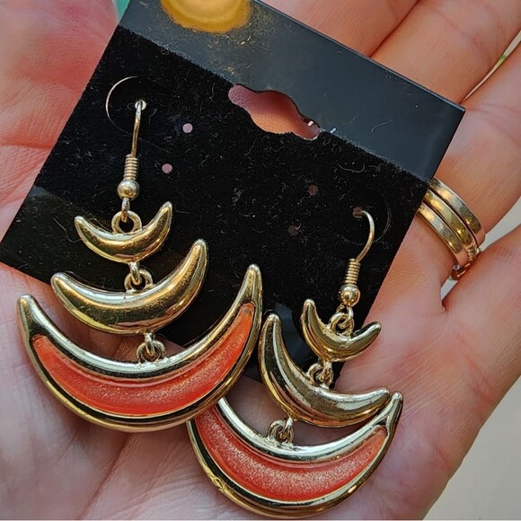 2 Pair Earrings - Picture 3 of 3